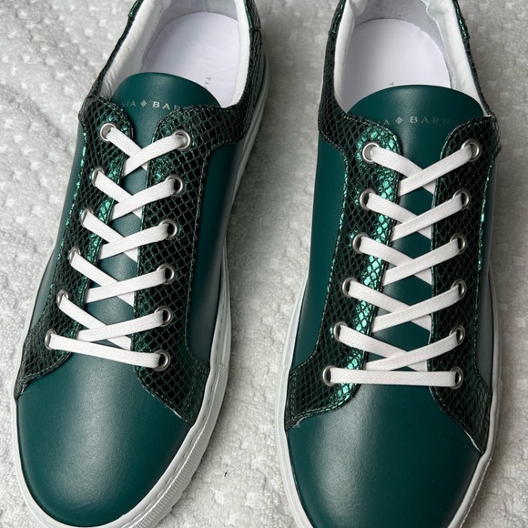 NIB. Tiannia Barnes MEN'S BILLY LEATHER LOW-TOP
SNEAKER IN EBONY OLIVE - Picture 3 of 15